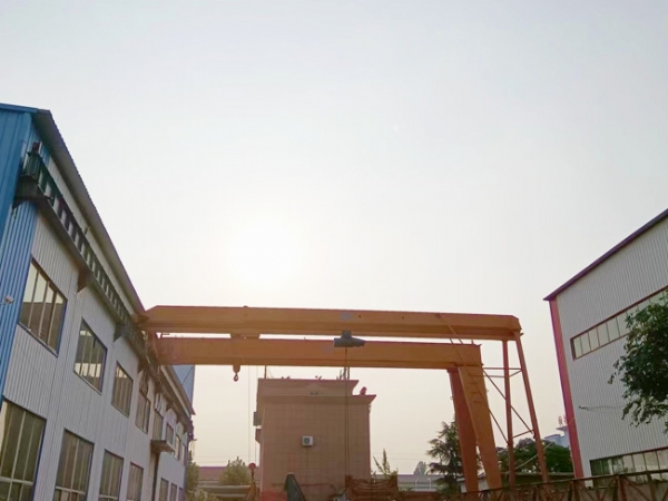BMH電動葫蘆門式起重機(jī)（半門式）